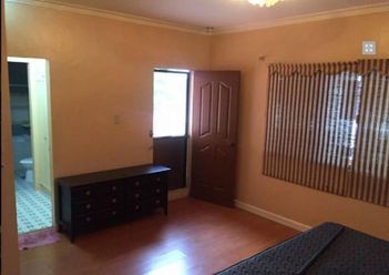 House and Lot with 4 Bedrooms for rent - 36K02