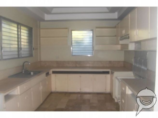 CEBU HOUSE AND LOT FOR RENT BANAWA03