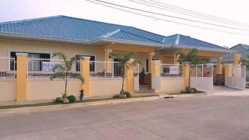 "Bungalow House &amp; Lot for Rent in Angeles City, Pampanga"04