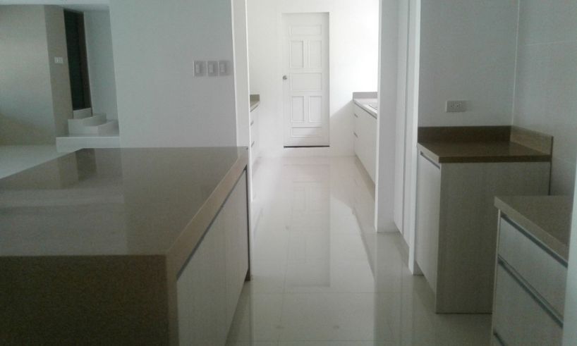 "Renovated 4 Bedroom House For Rent in Dasmarinas Village, Makati"03