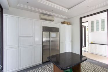 3Br House (Dasmarinas Village)02
