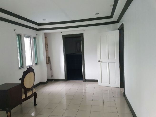 House and lot for Rent in Bf Homes Paranaque03