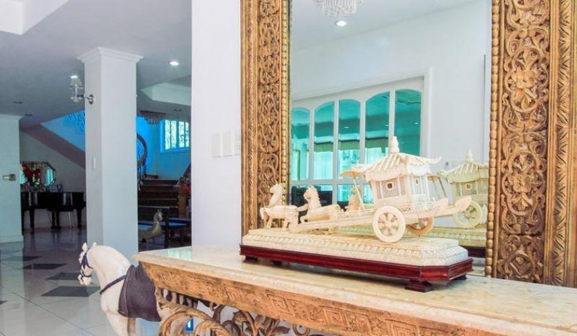 "Modern Spacious 4 Bedroom House and Lot for Rent in Urdaneta Village,"04