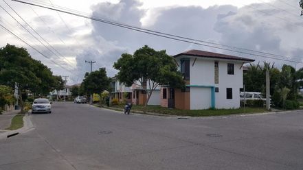 For Rent 4-bedroom corner house in Ajoya02