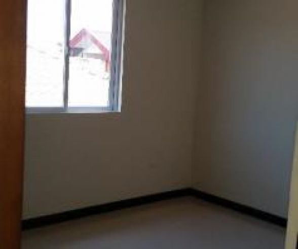 4 Bedroom Duplex House and Lot for Rent in Angeles City03