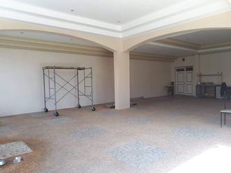 Spacious Modern House and Lot With 4 Bedrooms Unfurnished For Rent02