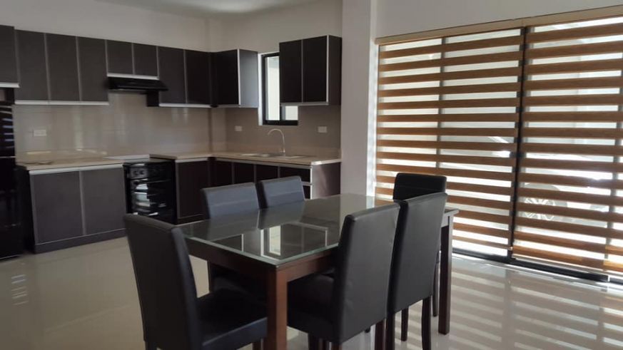 4BR House for rent in Banawa Cebu City04