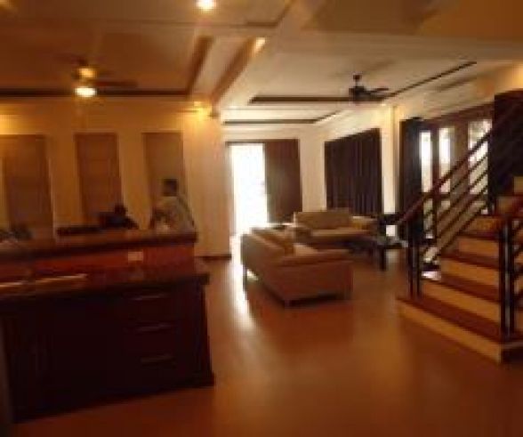 5 Bedroom House In Angeles City For Rent03