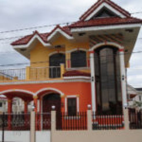 2-storey furnished house with roof deck in Lapu Lapu City for rent01