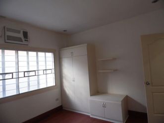 Spacious Fully Furnished House for Rent in Friendship Angeles City02