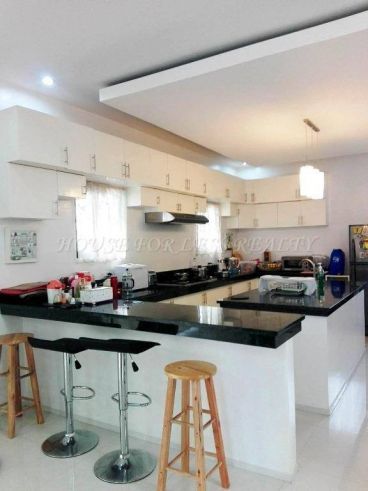 Modern 4 Bedroom House For Rent In Angeles City03