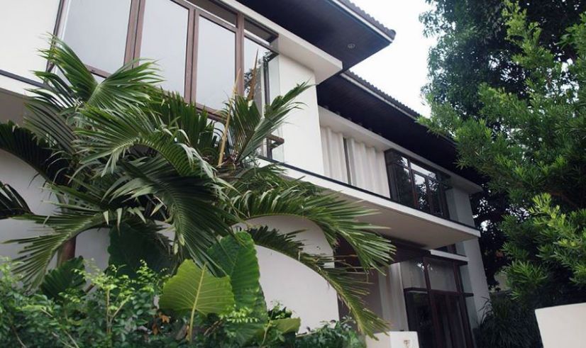 "Exclusive 4 Bedroom House and Lot for Rent in San Lorenzo Village, Mak"03