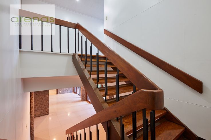 "Spacious 4BR House and Lot for rent at Dasmari?as Village, Makati"03