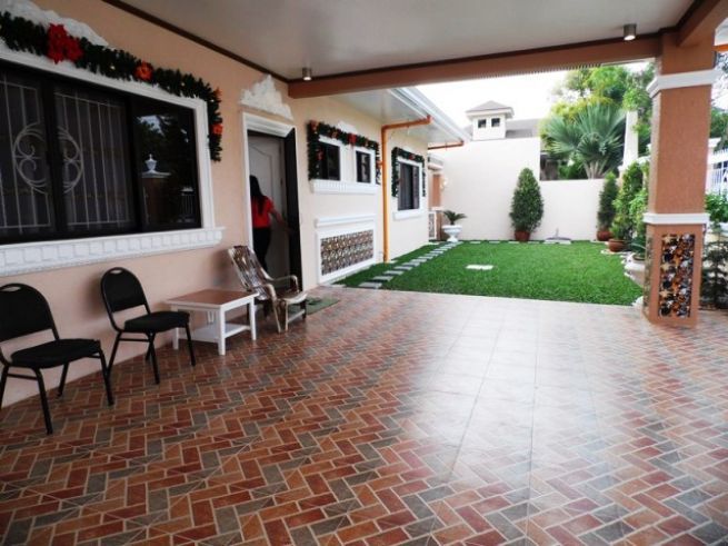 Spacious Bungalow House in Friendship For Rent - @P35K04