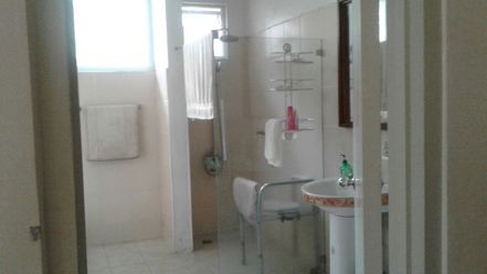 For lease: Dasma Village house with pool02