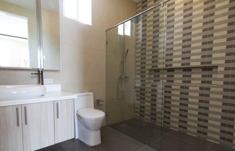 "Spacious House for Rent in San Lorenzo Village, 3 Bedroom(All Direct L"03