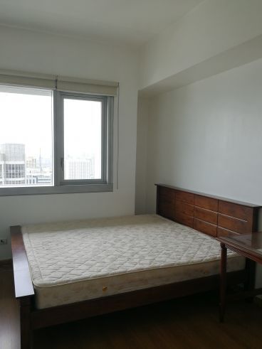 Rent: 2 Bedroom unit in St. Francis Shangri La near Shangri La Mall an04