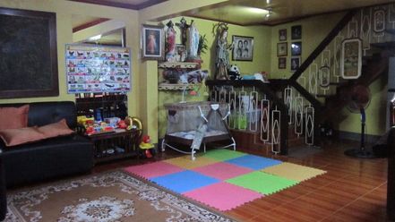 House For Rent in Pasig 4-Bedroom 1-Car Garage02