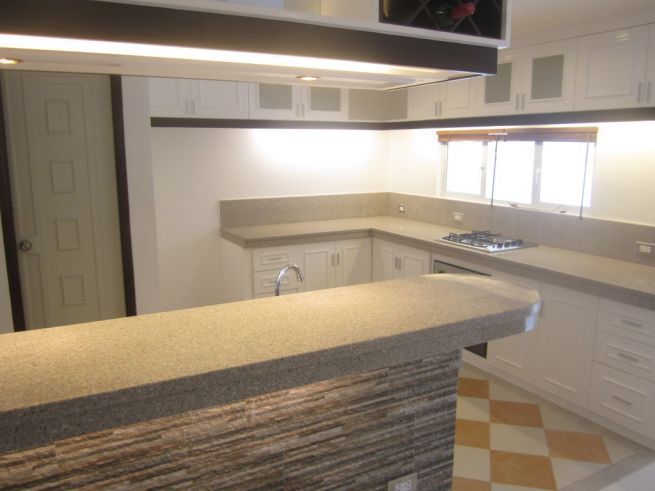 3 Storey Townhouse with 4 Bedrooms for rent in Friendship - 42K03