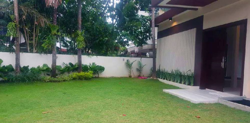"Special 5 Bedroom House and Lot for Rent in Bel-Air Village, Makati Ci"03