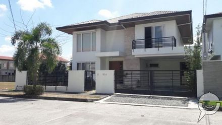 Fully Furnished with Swimming Pool House for Rent in Hensonville Angel02