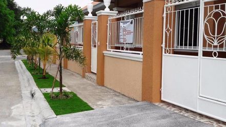 3 Bedroom Brand new Bungalow House in Friendship for Rent02