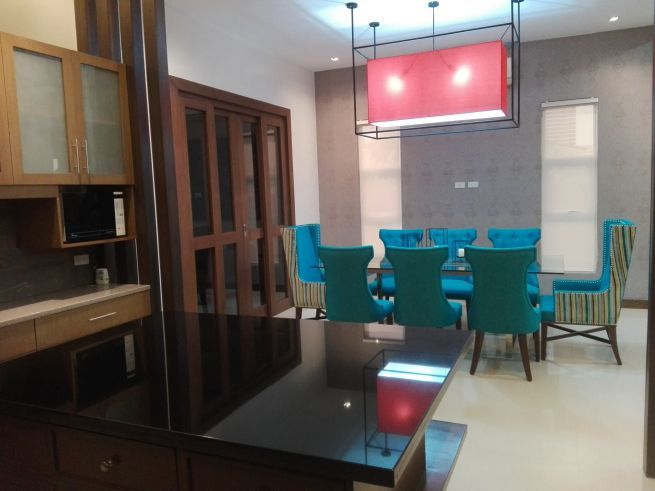 4 Bedroom Elegant furnished house for rent in Hensonville03