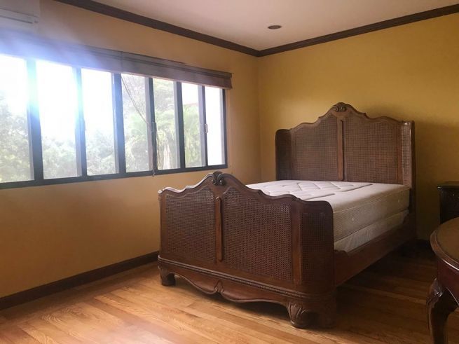 "5 Bedrooms House For Rent in Cabancalan, Mandaue City, Cebu"03