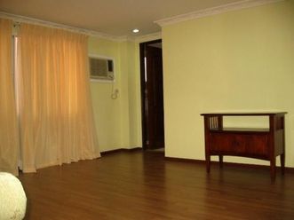 Banilad House for rent with 5 Bedrooms and with swimming pool02