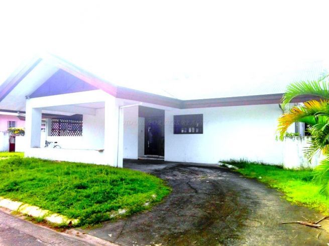 Bungalow House With Garden For Rent In Angeles City03