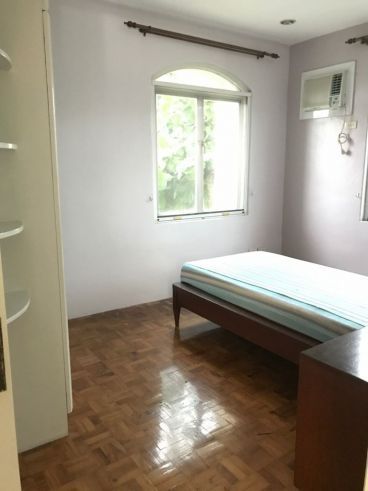 3 Bedroom House in Ayala Alabang - Housing04