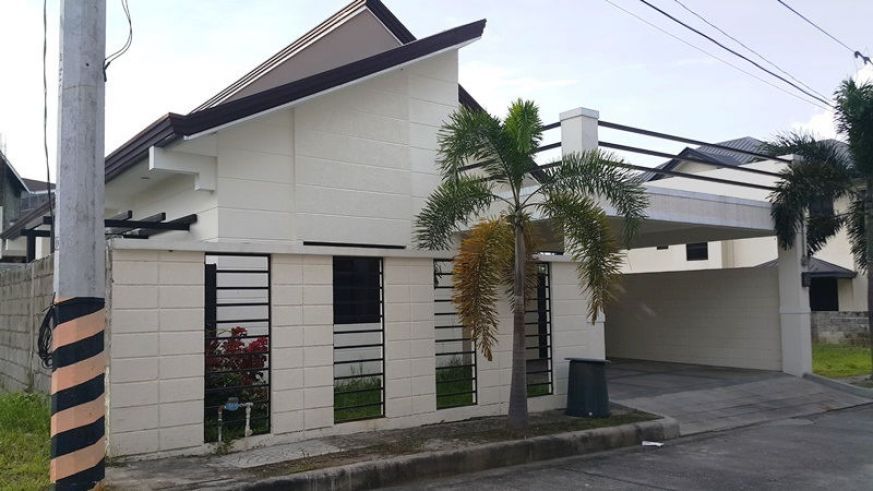 3 bedrooms for rent near SM Clark - P 35K04