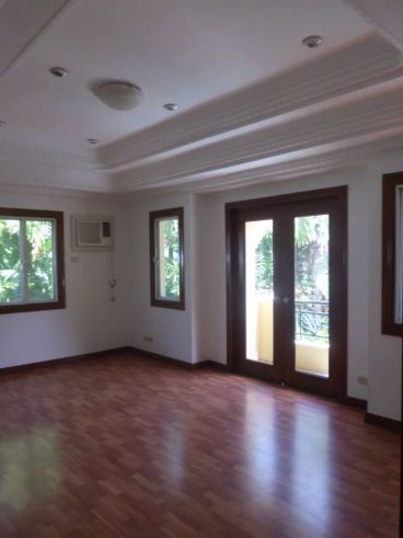 "500sqm Floor area, 5 Bedroom, House and Lot, Ayala Alabang Village, Mu"01