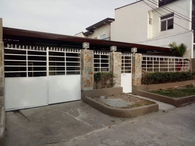 Unfurnished Bungalow House and Lot With 3 Bedrooms For Rent Near Clark03