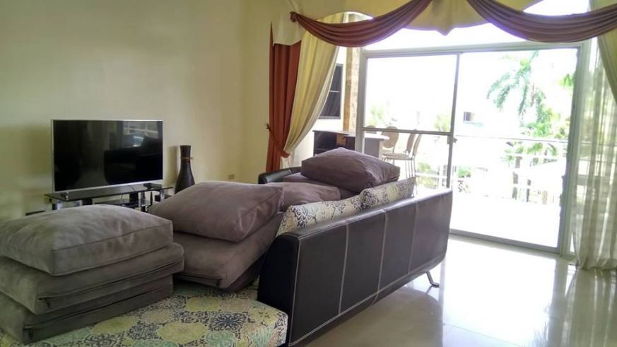 "2 Bedroom Duplex House For Rent in Amsic, Angeles City"04