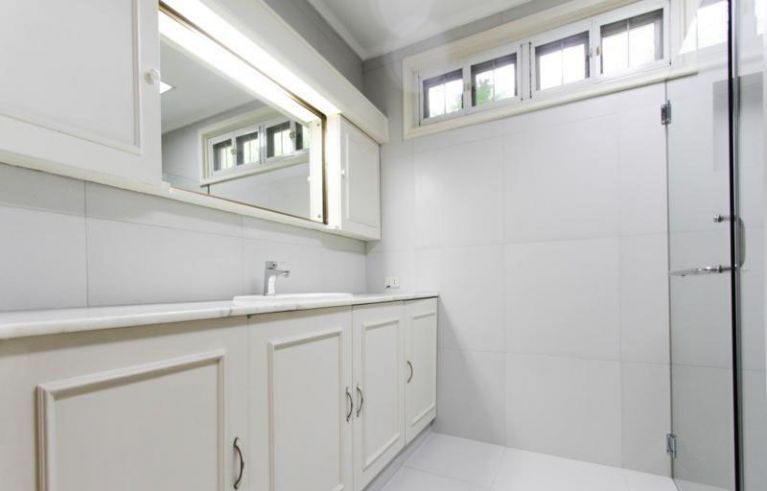 "Dasmarinas Village 3 Bedroom House for Rent, Makati City(All Direct Li"03