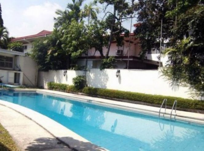 "Special 4 Bedroom House and Lot for Rent in Forbes Park, Makati City"04