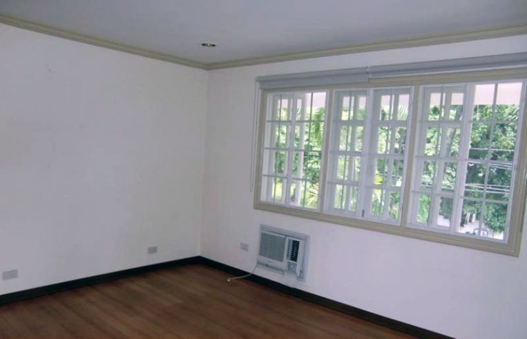 "3 Bedroom House for Rent in Bel Air Village, Makati City(All Direct Li"04