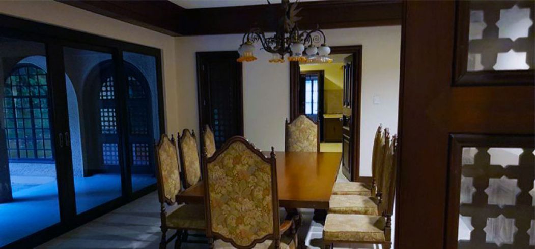 3 Bedroom House for Rent in Forbes Park Makati03
