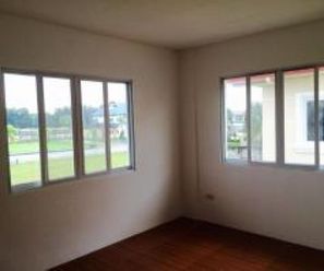 4 Bedroom Brand New House in a Exclusive Subdivision02