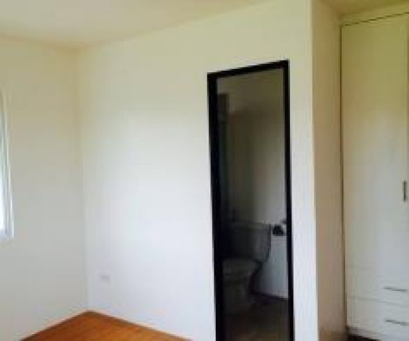 4 Bedroom Brand New House in a Exclusive Subdivision04