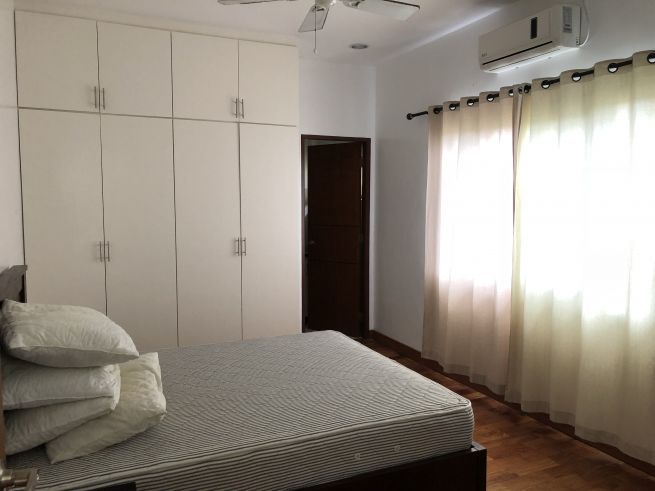 House for Rent in Angeles City 3BR with POOL fully-furnished04