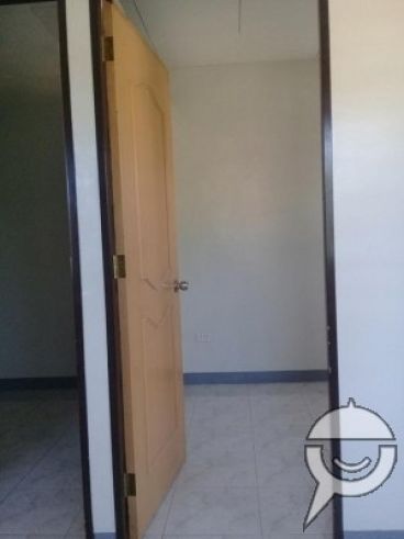 "2 Bedrooms Duplex House for Rent in Upper Yati, Liloan, Cebu"04