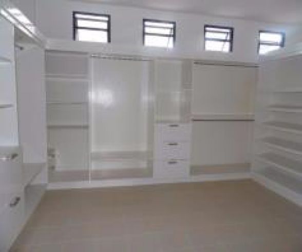 4 Bedroom Nice House in a Exclusive Subdivision04