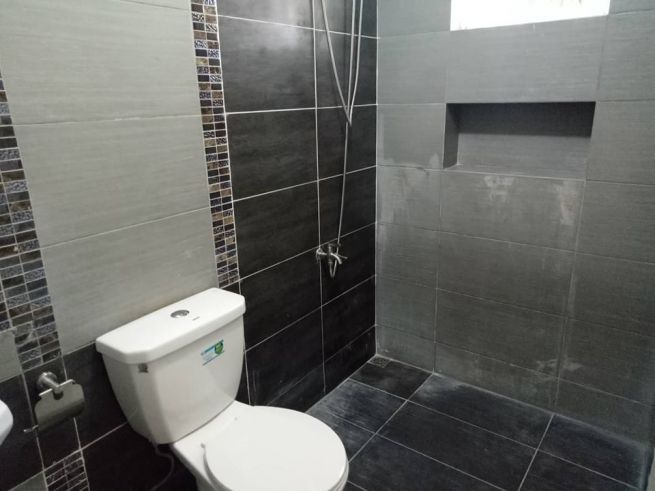 House and lot for rent with Huge Swimming pool in Friendship - 120K04