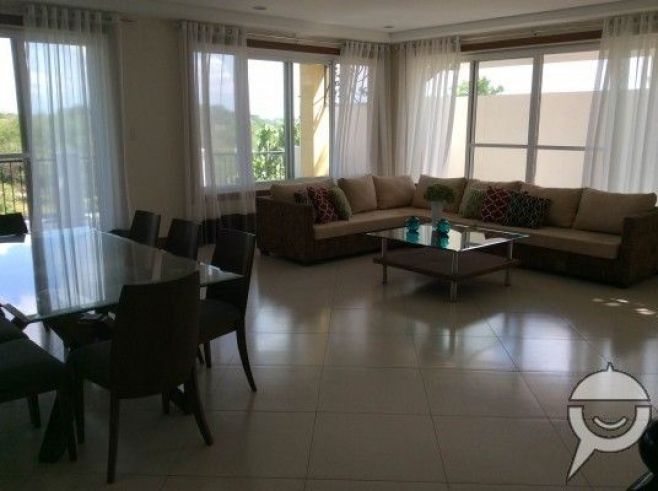 2 Storey townhouse at ayala westgrove silang cavite03