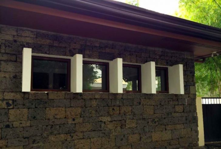 Well-Maintained 4 Bedroom House and Lot for Rent in Dasmarinas Village03