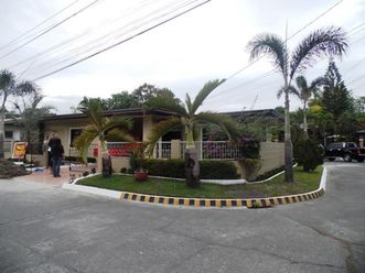 Bungalow House with 3 Bedroom For Rent near SM Clark -38K02