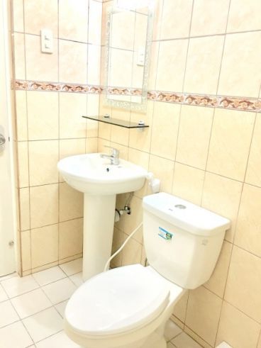 Newly Renovated Two Storey House for rent with 3 bedrooms near to Marq03
