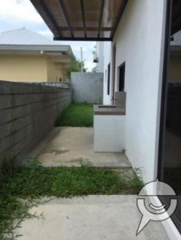 Furnished 4 Bedroom House For Rent In Angeles City04